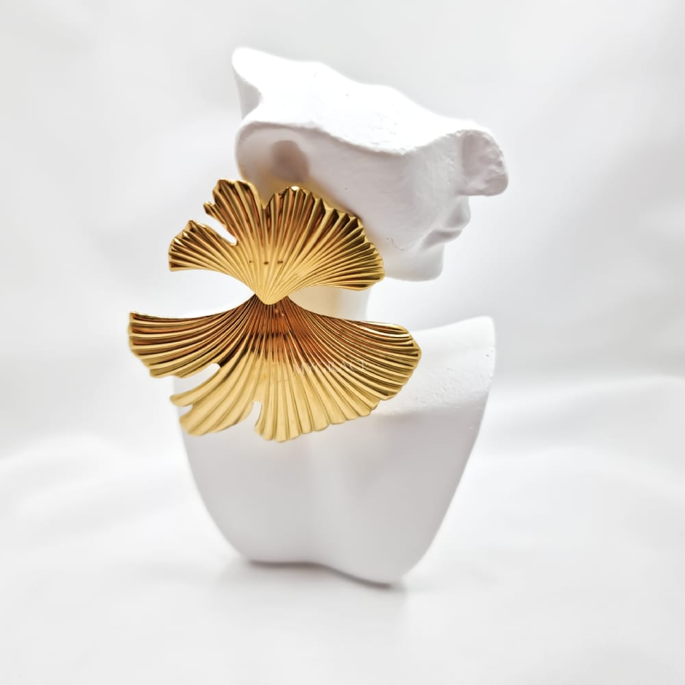 Gold-Tone Stainless Steel Textured Leaf Drop Earrings "Be Appealing", MYGRACE