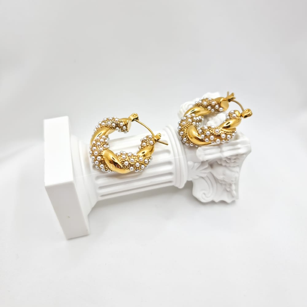 18K Gold-Plated Stainless Steel Croissant Hoop Earrings "Be Fancy", Pearls, MYGRACE