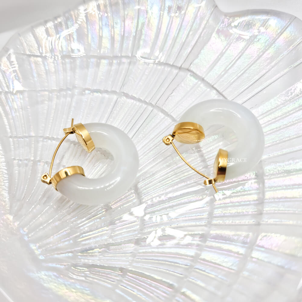 18K Gold-Plated Stainless Steel White Marbled Hoop Earrings "Be Delicious", MYGRACE
