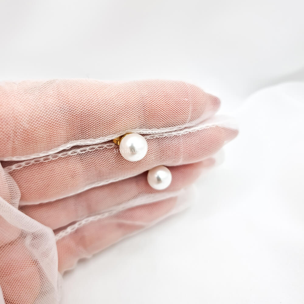 Gold-Tone Stainless Steel Pearl Stud Earrings "Be Noble", MYGRACE