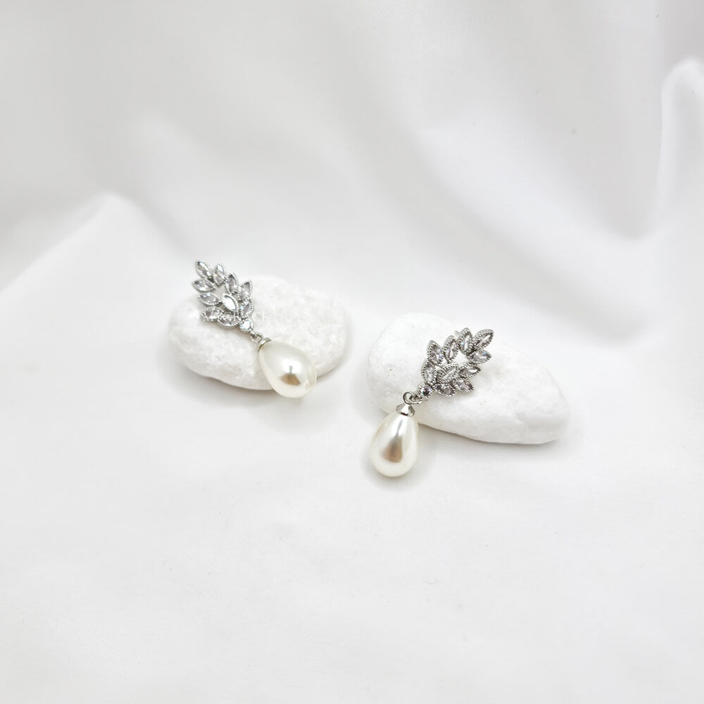 Silver-Tone Drop Earrings "Be Exquisite", Cubic Zirconia & Pearl, MYGRACE