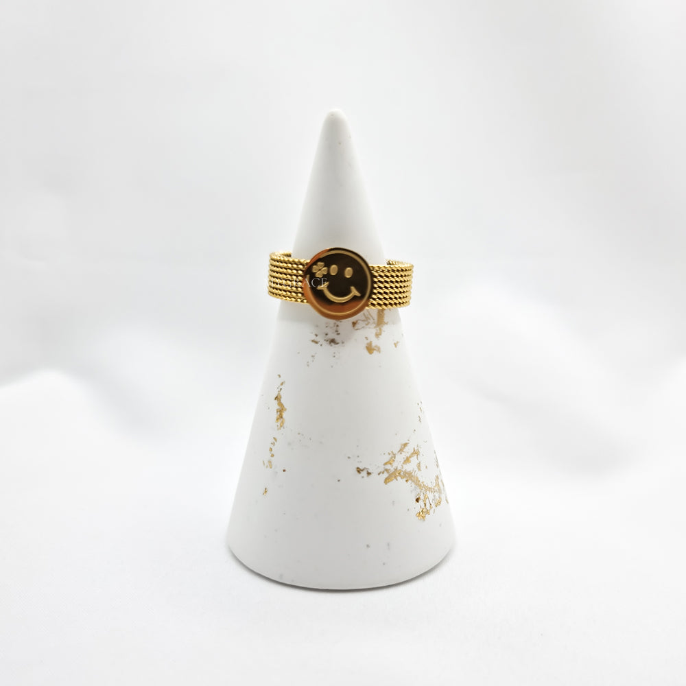 Edelstahlring „Always happy“, goldfarben, mit einem festen Smiley-Gesicht verziert