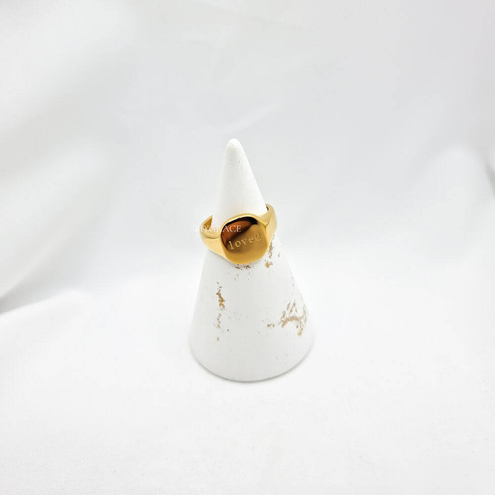 Ring aus Edelstahl „You are Loved“, goldfarben, geometrisch, starr, Größe 7, 18K vergoldet