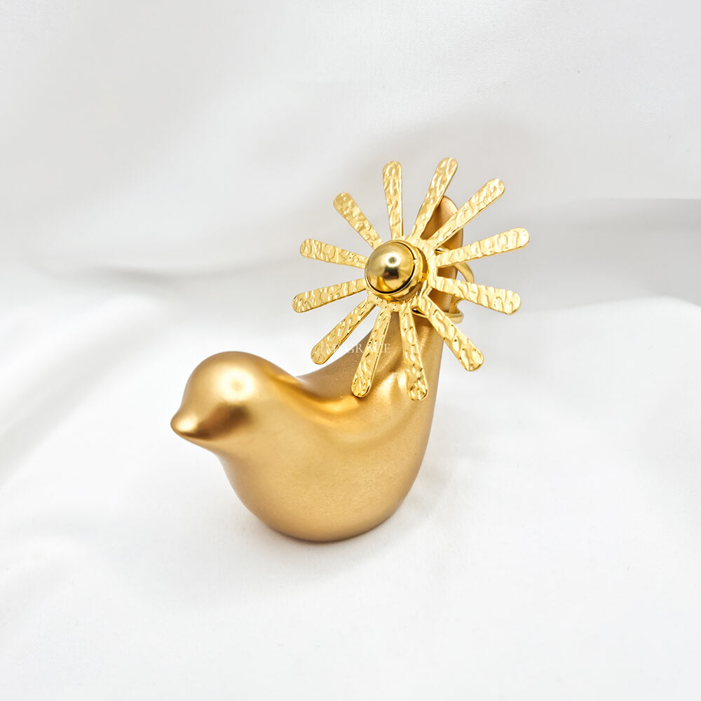 Edelstahlring „Be radiant“, goldfarben, Strahlenmuster, Oversize