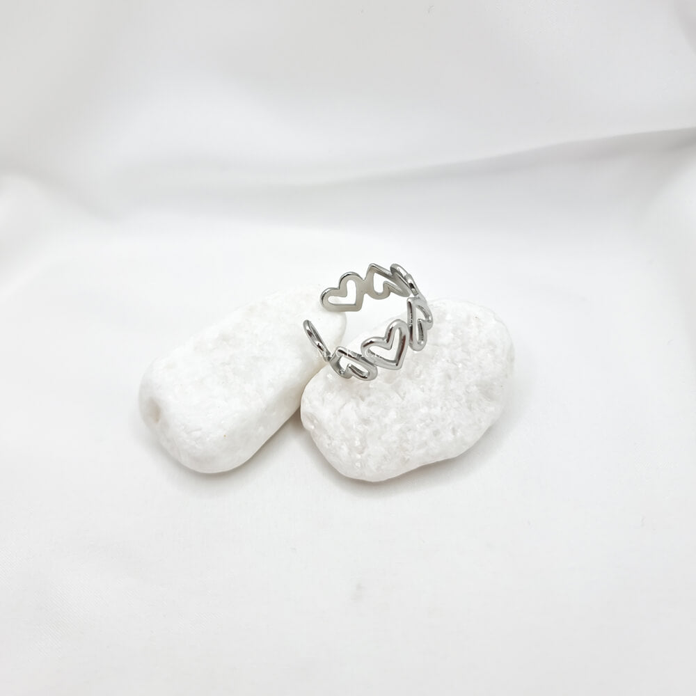 Ring aus Edelstahl „Be kind-hearted“, silberfarben, Herzchen-Modell, verstellbar