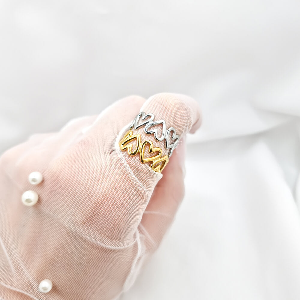 Ring aus Edelstahl „Be kind-hearted“, silberfarben, Herzchen-Modell, verstellbar