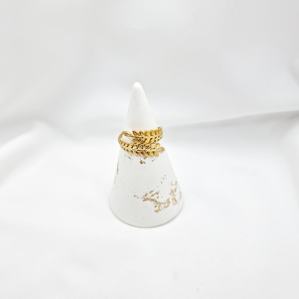 Edelstahlring „Be natural“, goldfarben, Blätter-Design, verstellbar