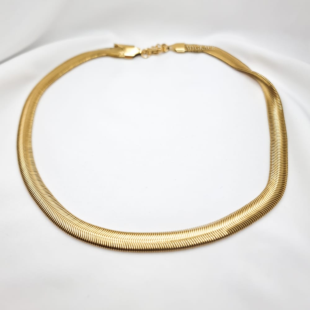Halskette aus Edelstahl „Be iconic“, goldfarben, Schlangenkette, vergoldet, 0,8 cm