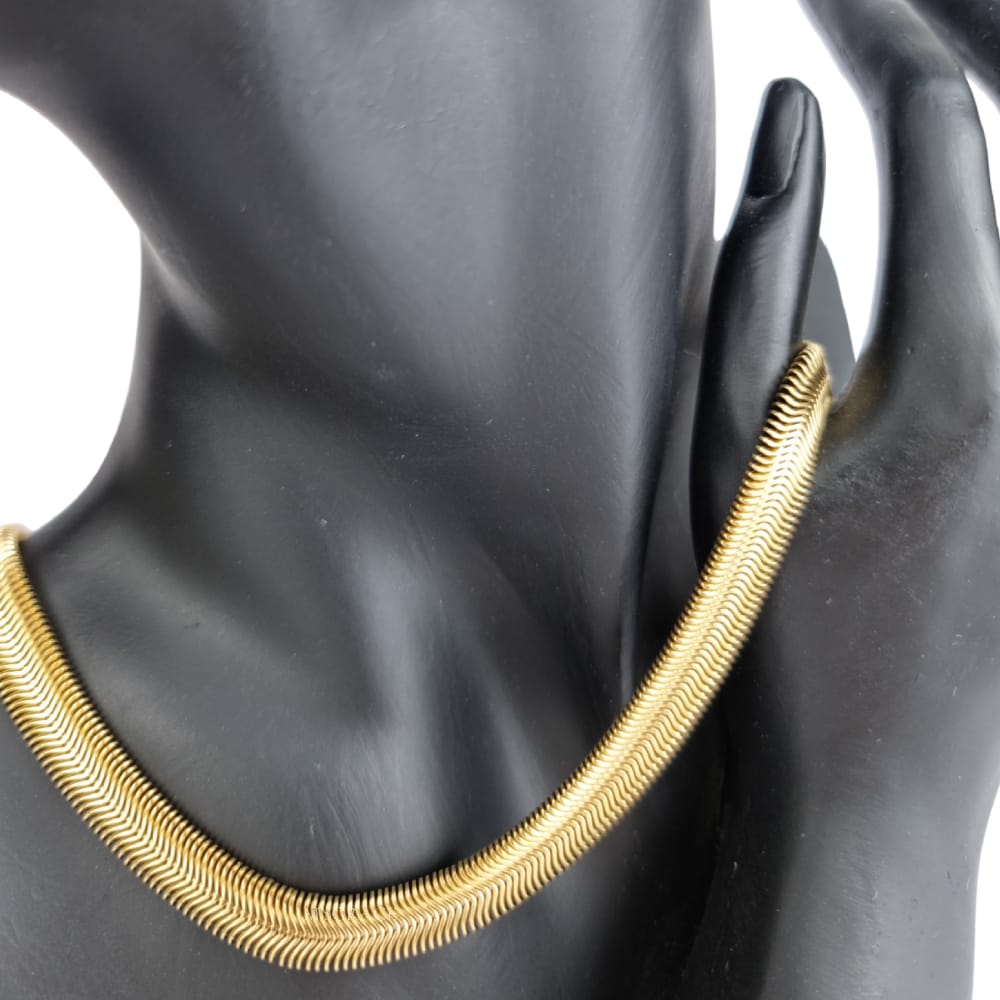 Halskette aus Edelstahl „Be iconic“, goldfarben, Schlangenkette, vergoldet, 0,8 cm