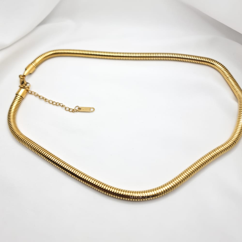 18K Gold-Plated Stainless Steel Round Snake Chain Necklace "Be Bold", MYGRACE