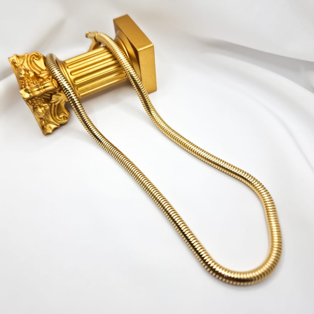Halskette aus Edelstahl „Be bold“, goldfarben, geometrisches Schlangenkettendesign, vergoldet, 0,4 cm