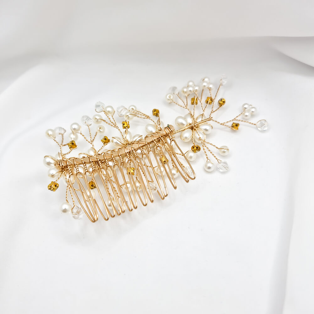 Bridal Hair Comb "Be Natural", Ivory & Gold-Tone, Floral Design with Pearls & Crystals