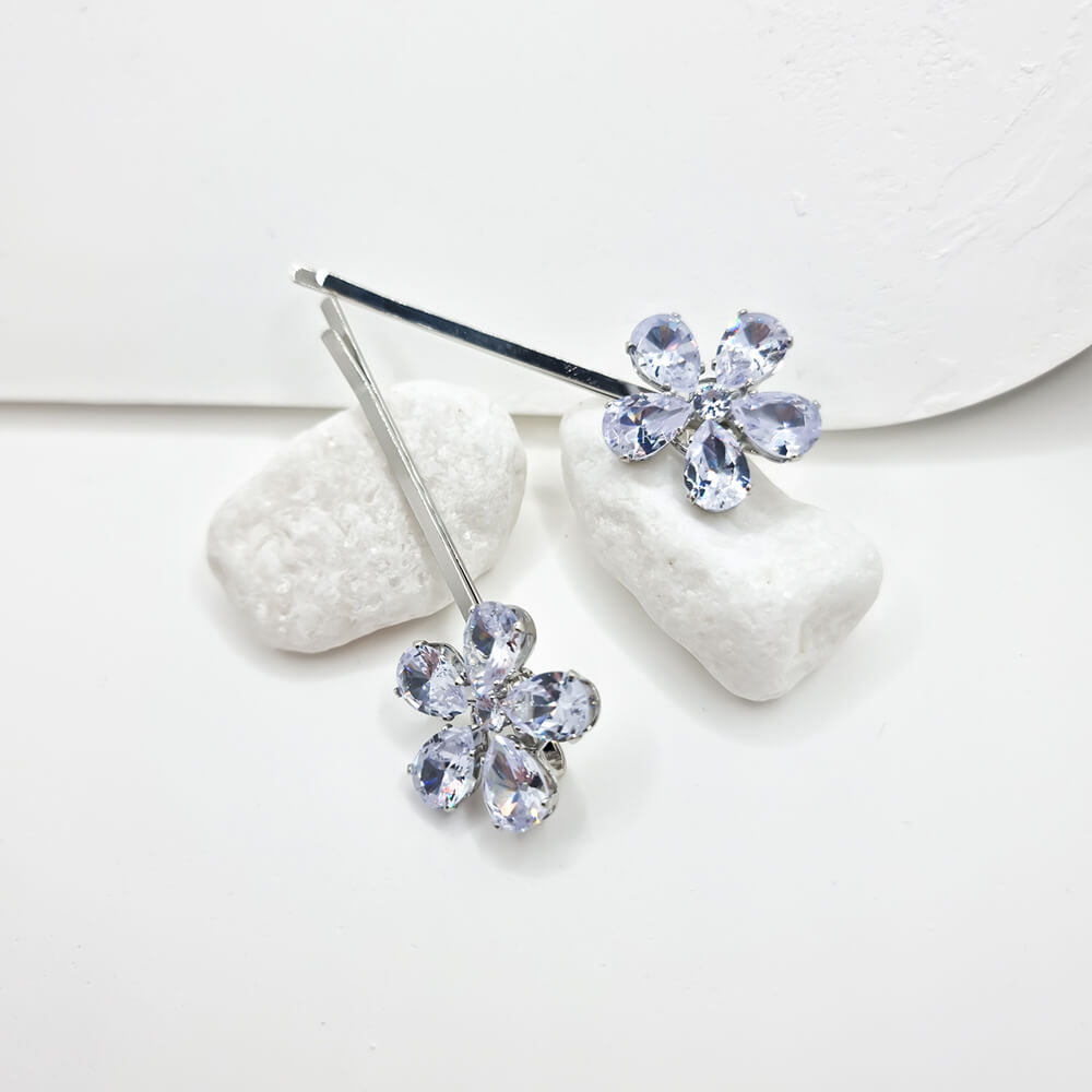 Haarnadeln Metall, silber, mit Zirkonia verziert, Blumenmuster, Braut (2er-Set)