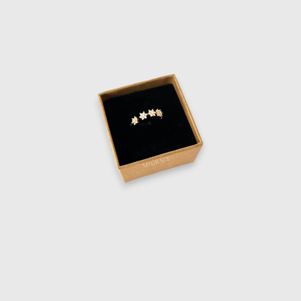 Geschenkbox mit Deckel, Schleife und Schwamm, Kraftpapier, Karton, 5x5x3.5 cm