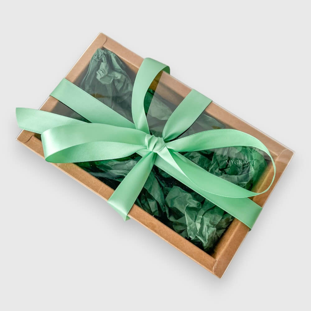 Geschenkbox mit Sichtfenster und Schleife, braun, Karton, 20x12x6 cm (Mehrzweck-Box)